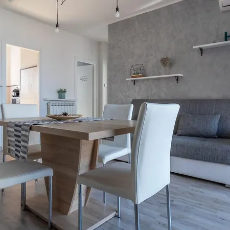 'il Girasole' Seeblick By Interhome * Castelletto sopra Ticino