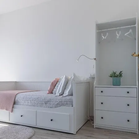 Appartement 'il Girasole' Seeblick By Interhome